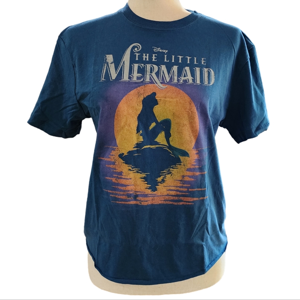 Disney Princess The Little Mermaid Juniors Vintage Style Cropped Graphic Tee S - Picture 7 of 8